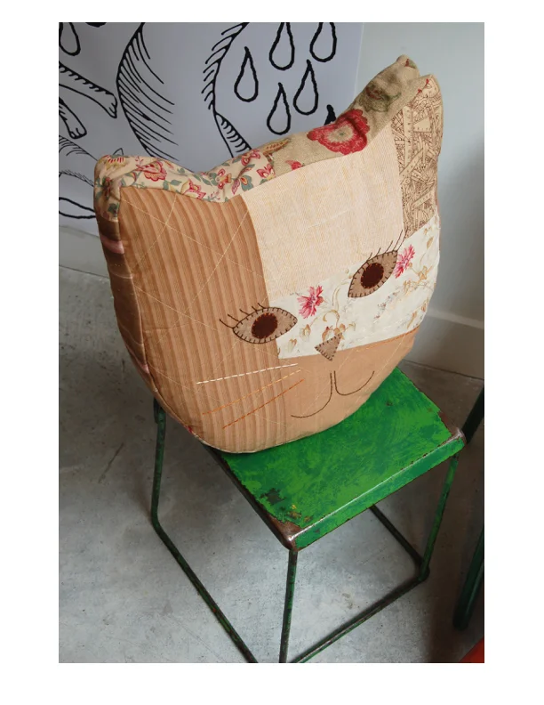 2010_IlPleurLesChat_London_BONTON-24.jpg