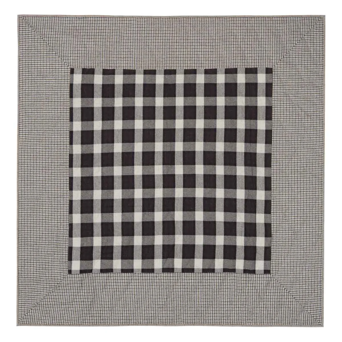 COLLABORATIONS-APC-QUILTS-R7Q38.jpg