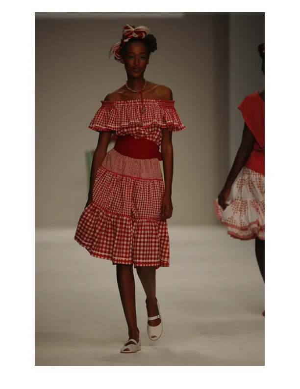 JESSICAOGDEN-COLLECTION-2005SS-KEITASSTRIPES-03.jpg