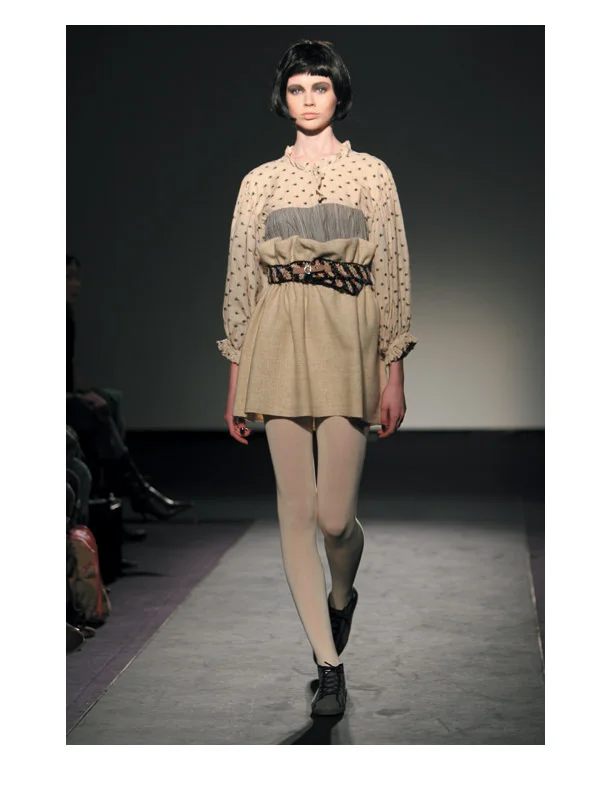 JESSICAOGDEN-COLLECTION-2006AW-ANNABELLA-14.jpg