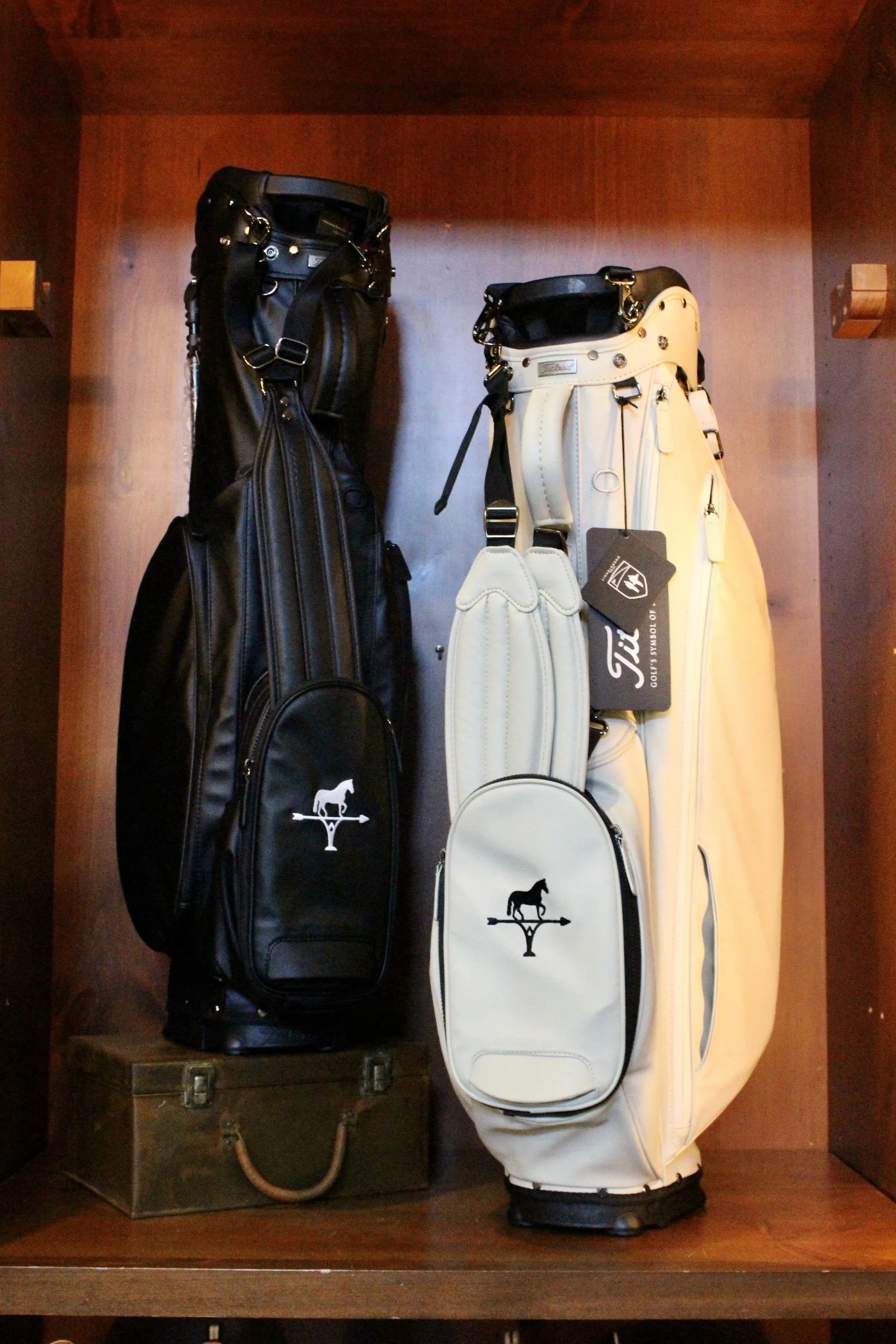 Windsong Farm Golf Bags