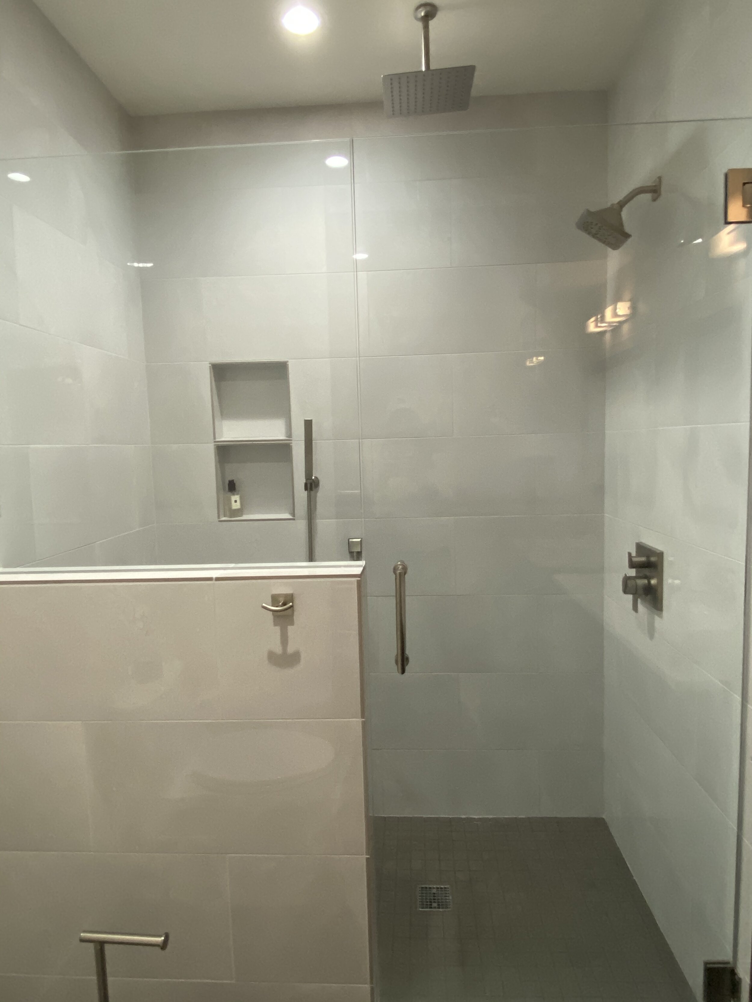 Sandpoint Simplicity Master Bath 1