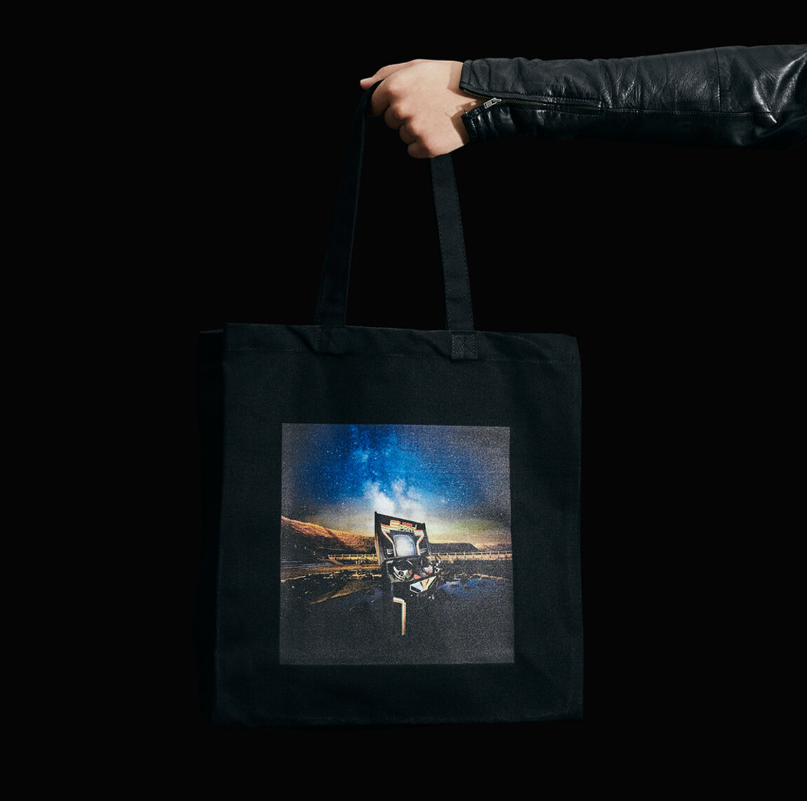 Tote 2.jpg