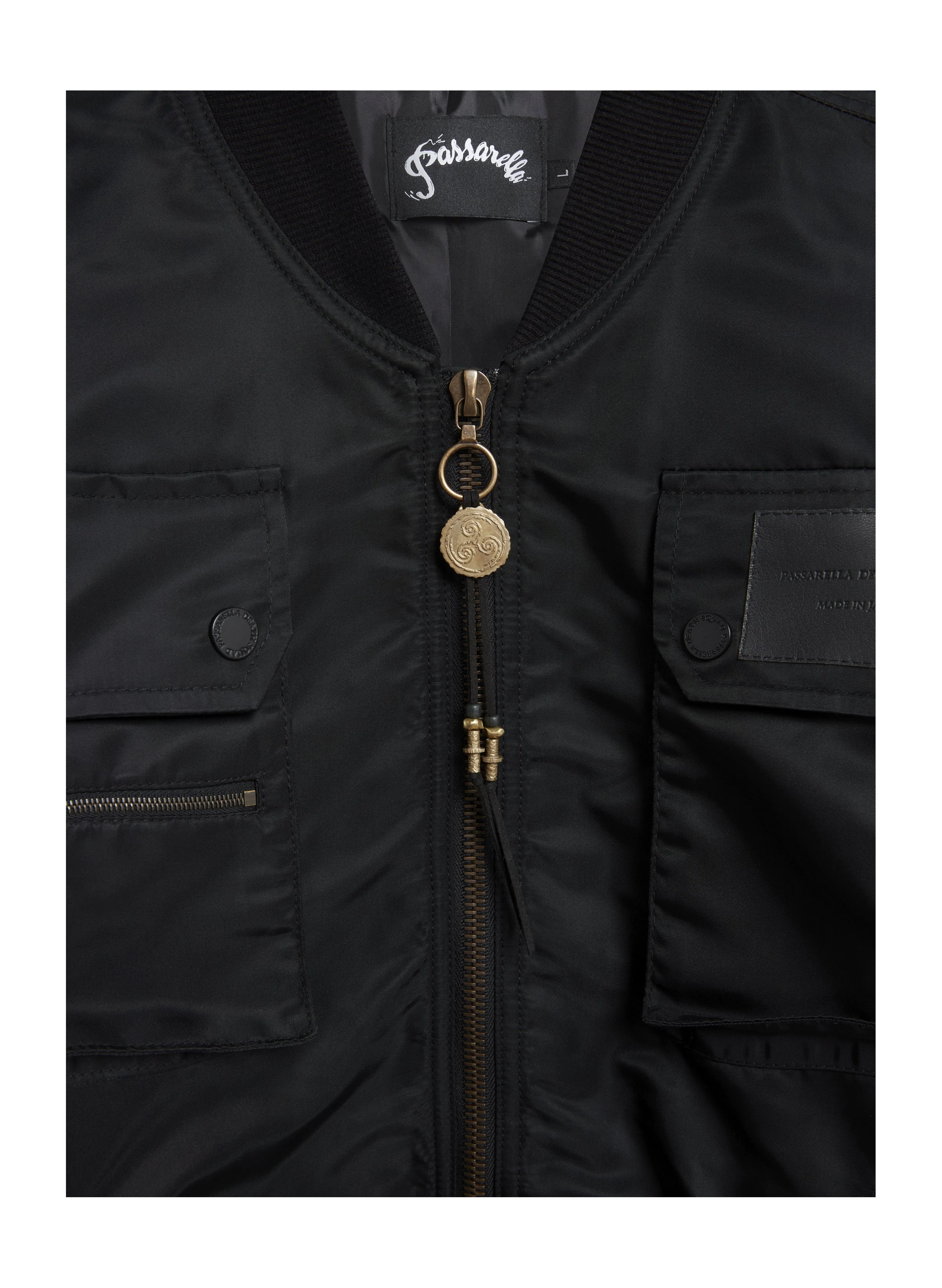PASS-Bomber-B-H zip.jpg