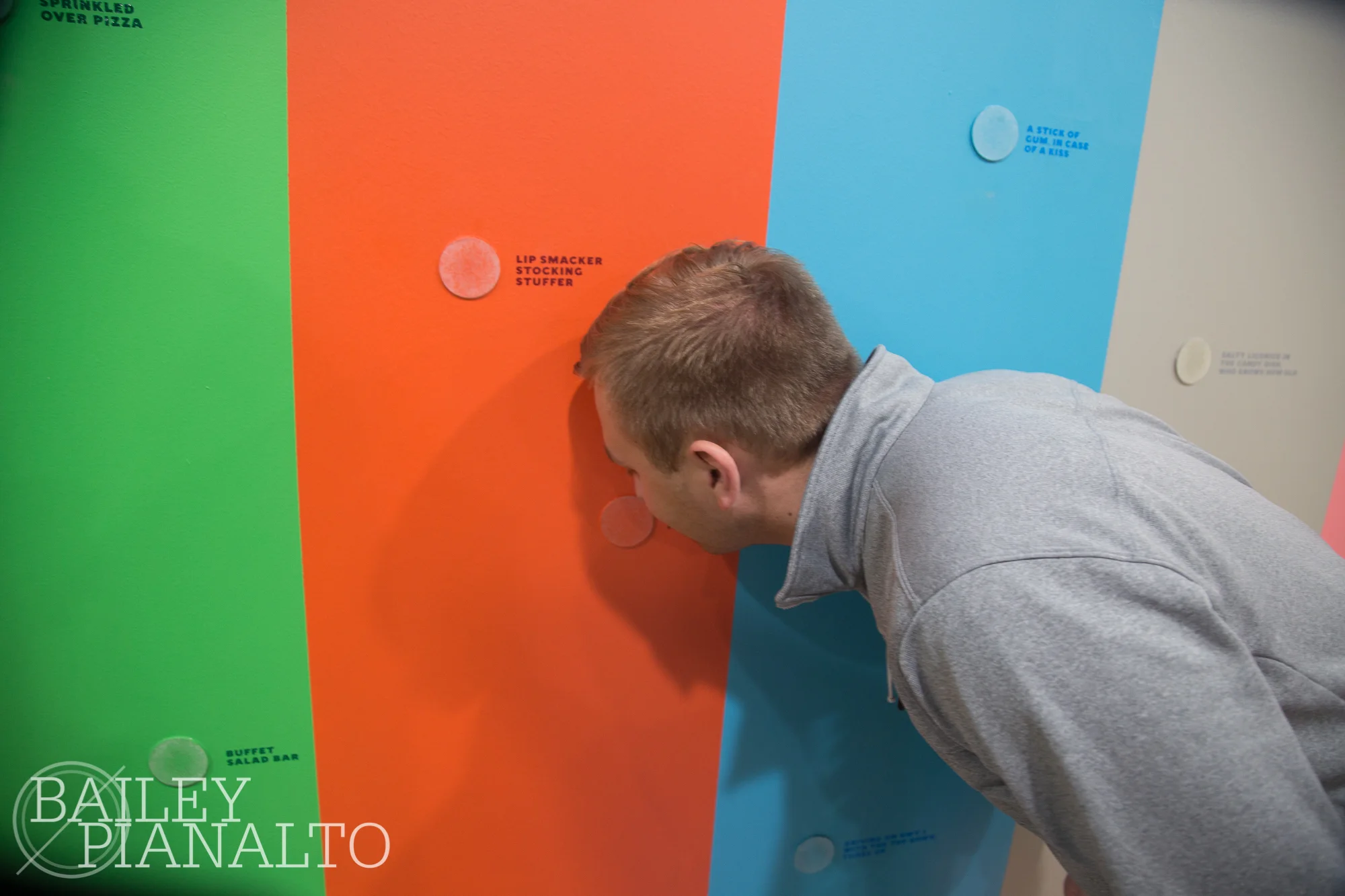 Sniffing on the wall of color