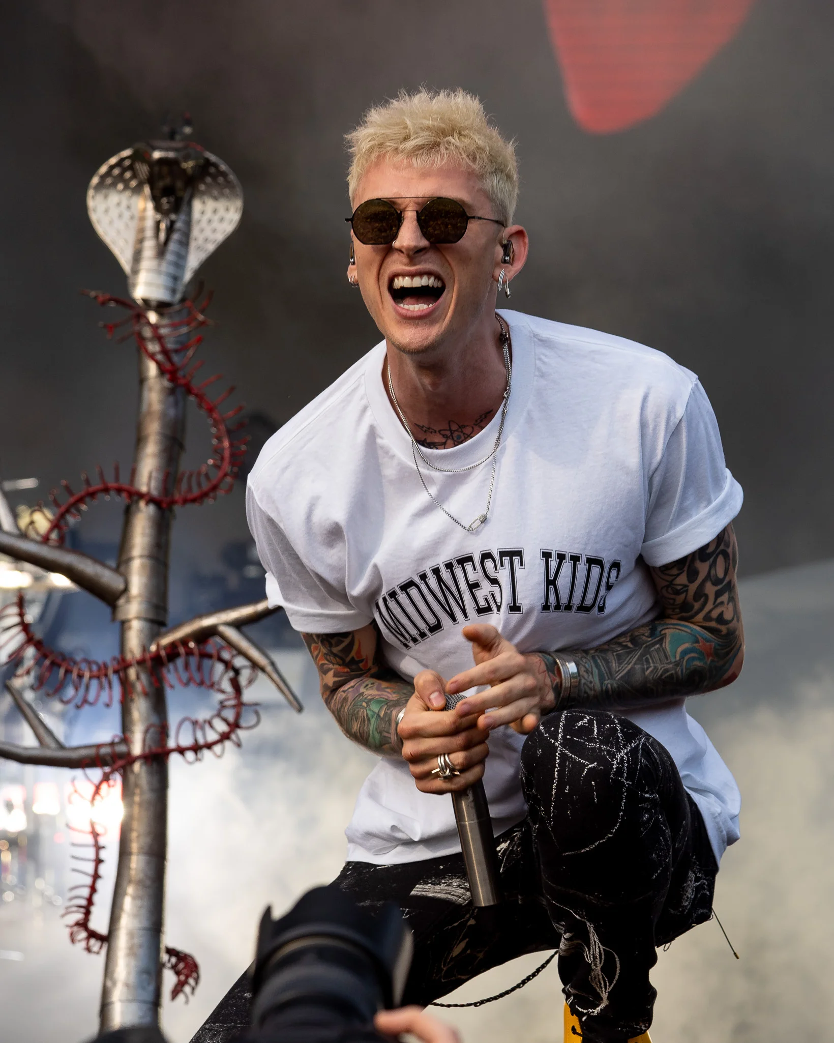Machine gun kelly 053119 Valle-2905.jpg
