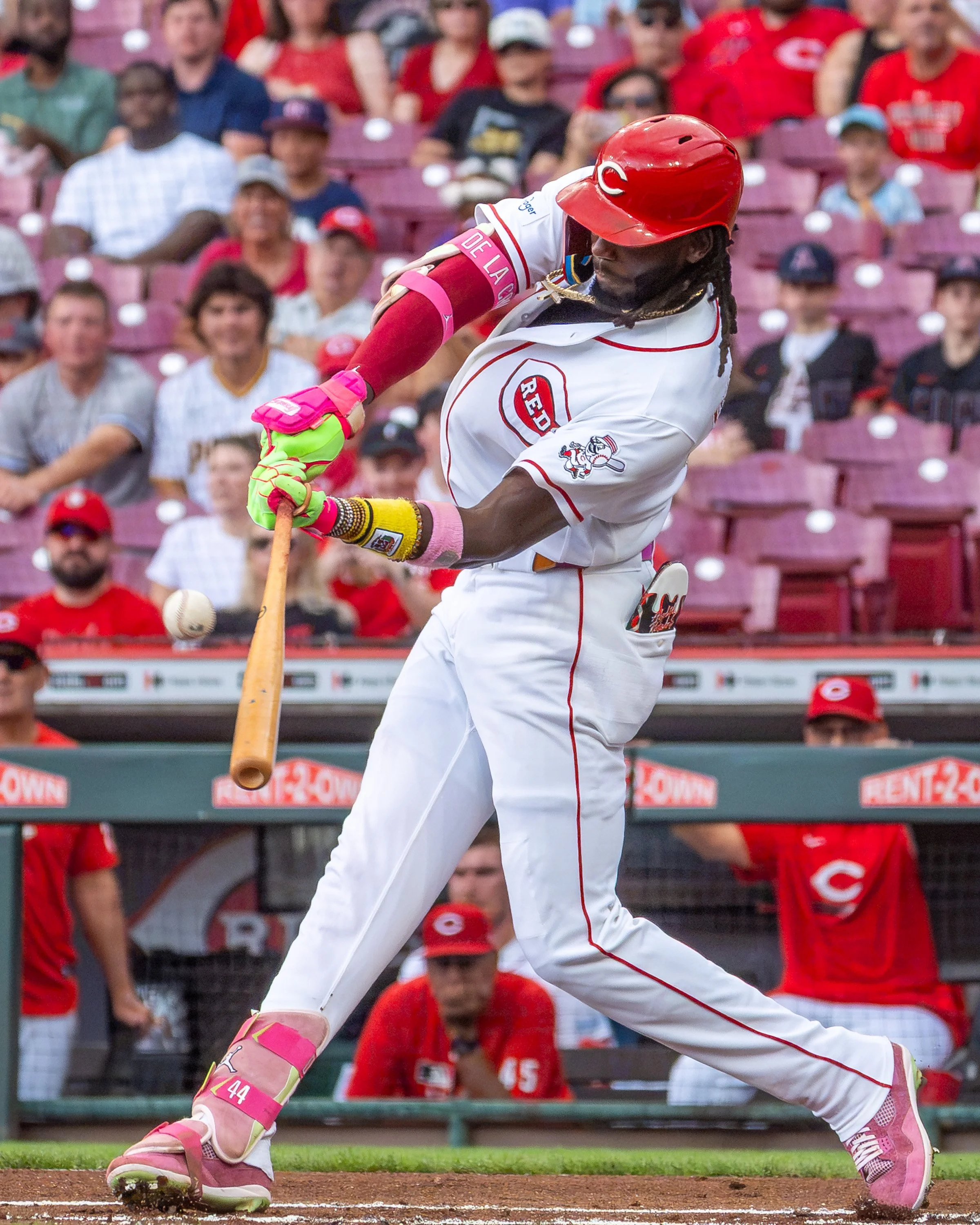 elly hr Reds v As 080626-04796.jpg