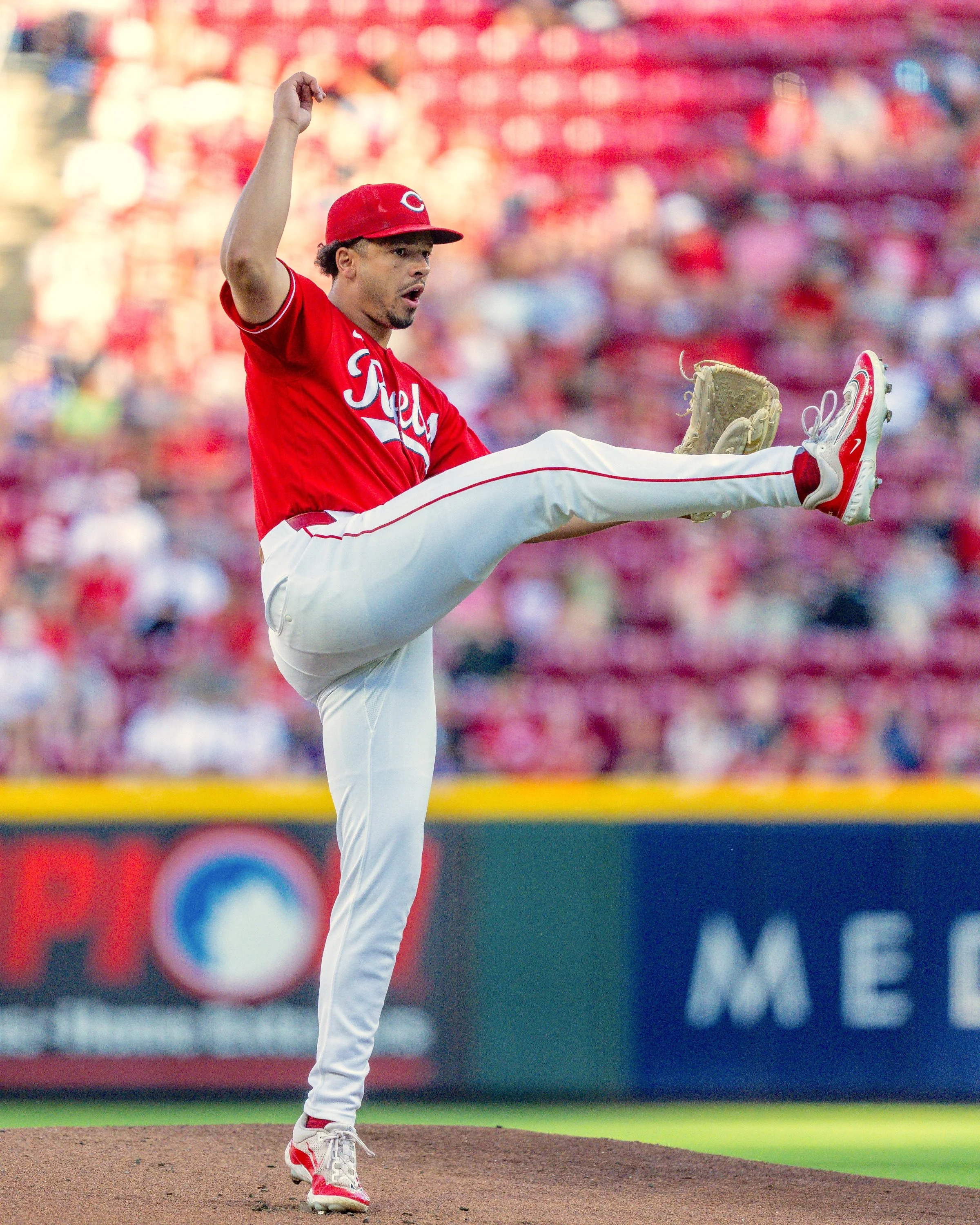 reds burns 061226 8x10-09853.jpg