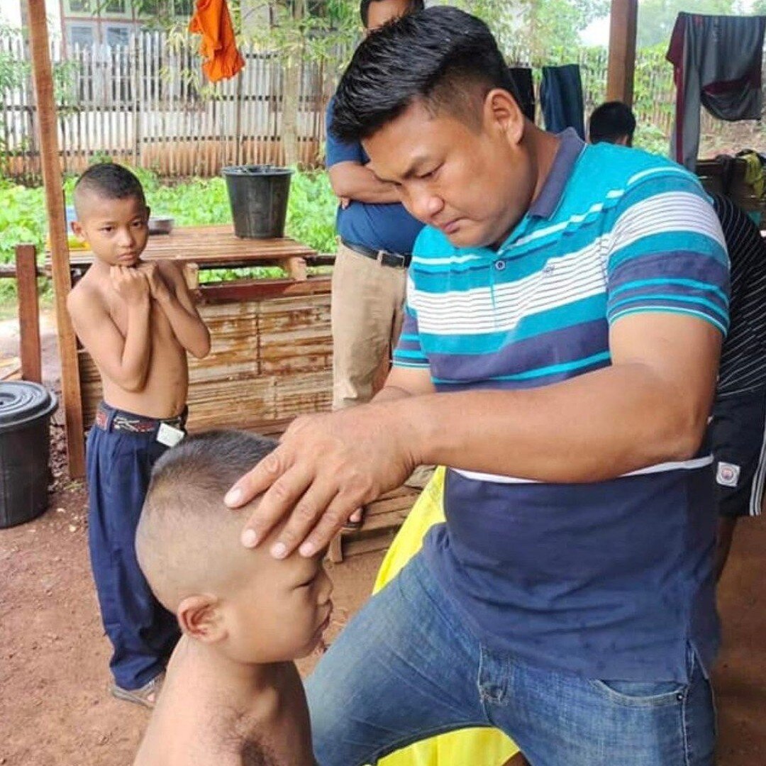 Our manager Karen shapes hair for internally displaced refugee kids from Kayah Karenni state who came to stay at Naung Shwe Church. Our LCA team helped the group with emergency food and supplies - Burmese noodles for the little ones! Any donation to 