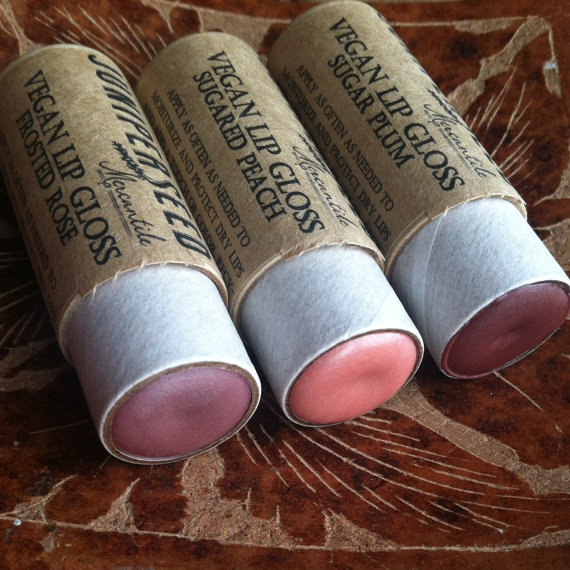 Juniper Seed Mercantile has several great options for vegan lip balm and lip glosses. They're all packaged completely plastic-free, including the label and what the products are shipped in. Beauty win!