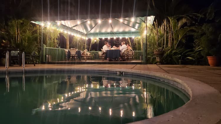authentic-fine-dining-costa-rica.jpg