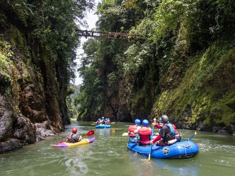 pacuare-river-canyon-rafting.jpg