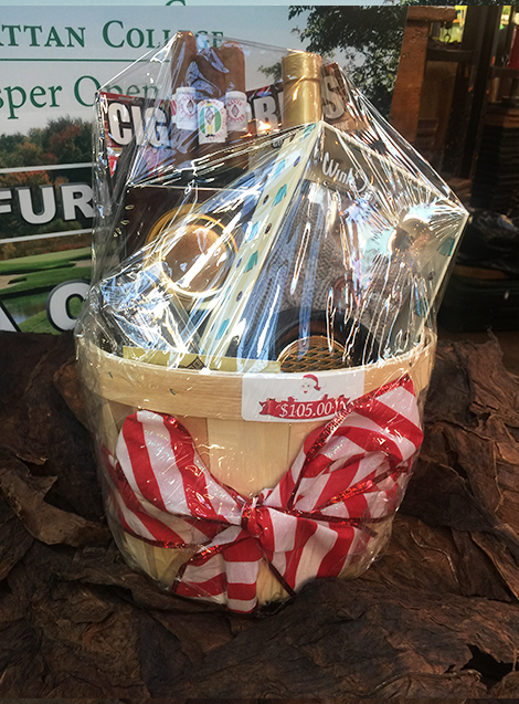 vanilla-candy-bottle-ashtray-cutter-5-classic-cigars-cigar-case-flask-and-magazine.png
