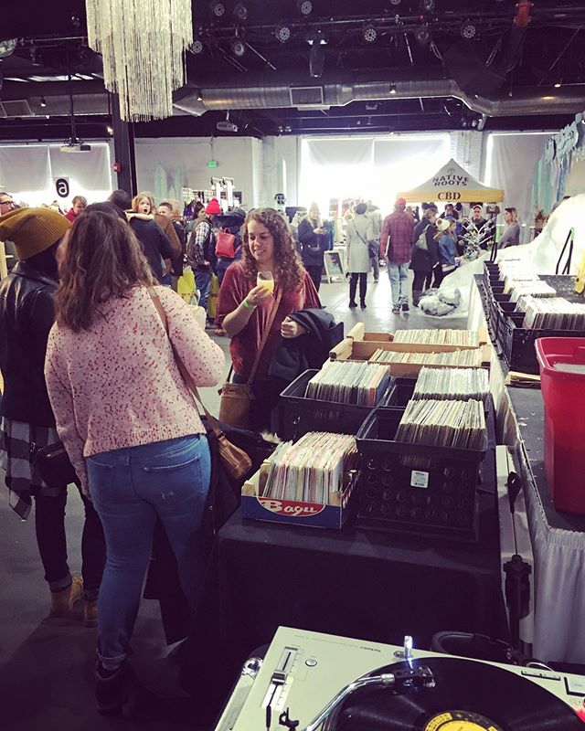 Cheers to yesterday&rsquo;s awesome RiNo Holiday BAZAAR! 🥂

All of my events with @denverbazaar have been huge hits, and we sold SO MANY AMAZING RECORDS yesterday! It brings joy to see these used LPs finding new homes where they&rsquo;ll be enjoyed 