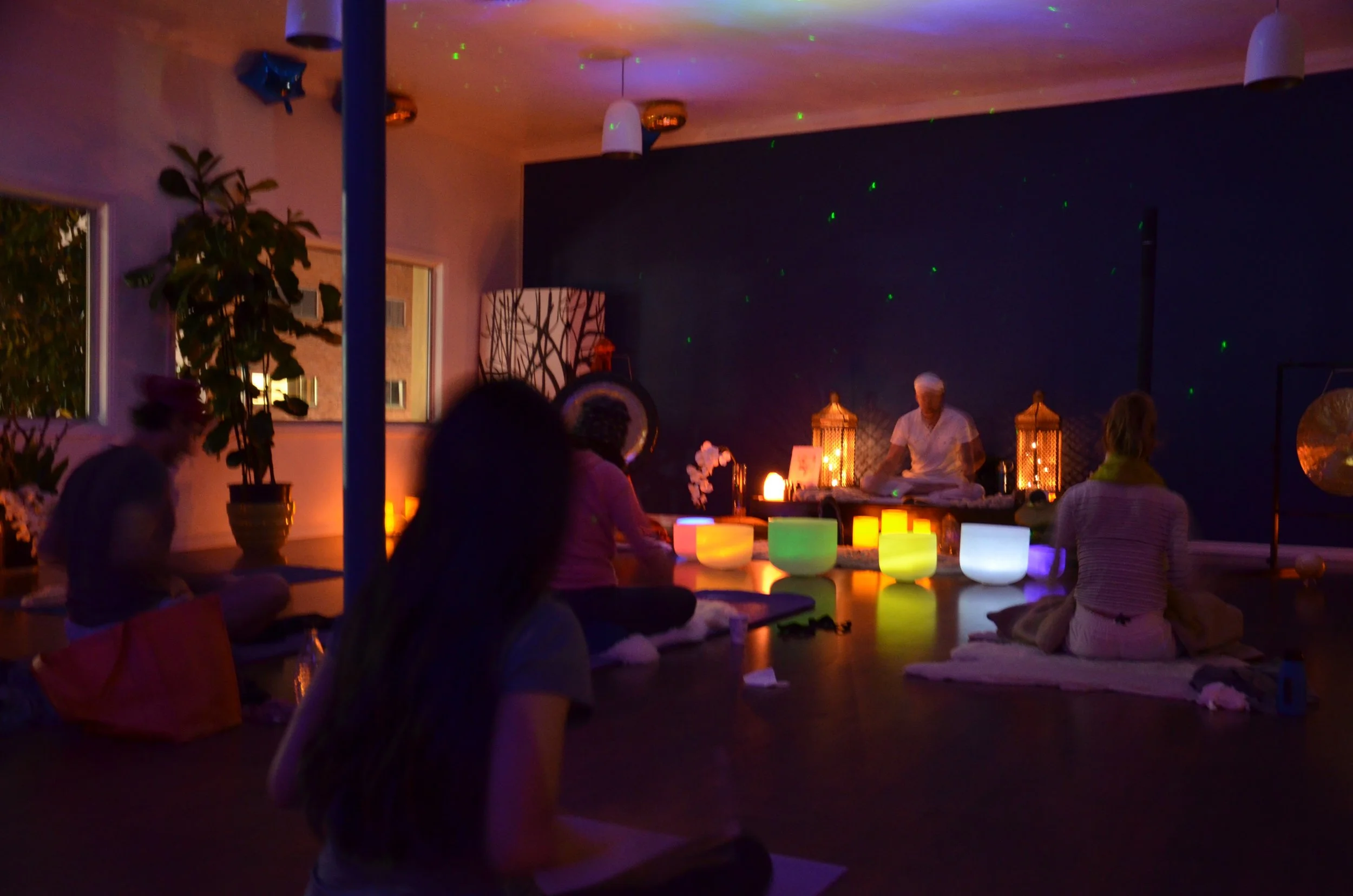 Gong Songs with special sound healing team