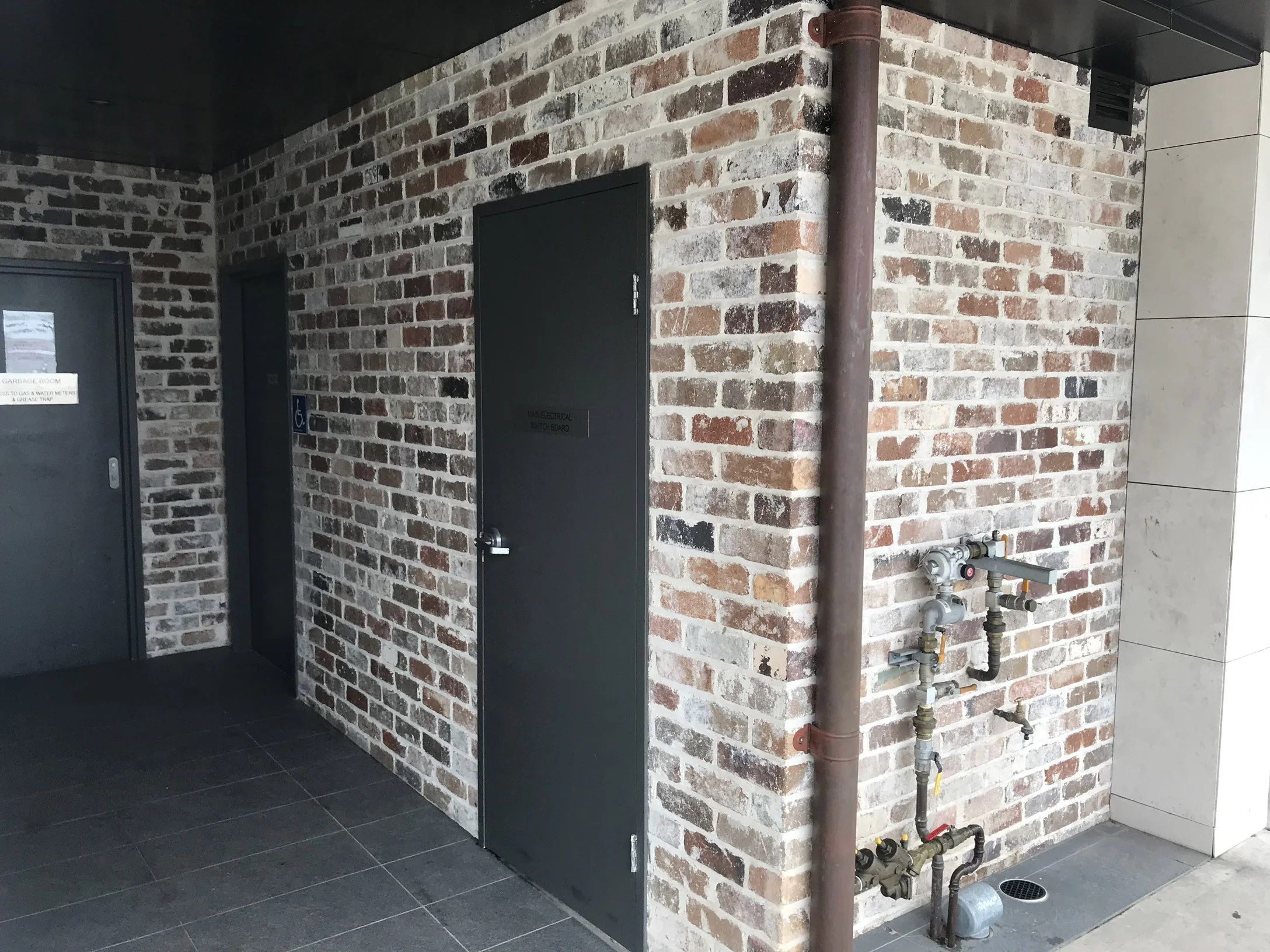 Cnr 58 Cafe Building Mortlake, 10 35 57 am.jpg