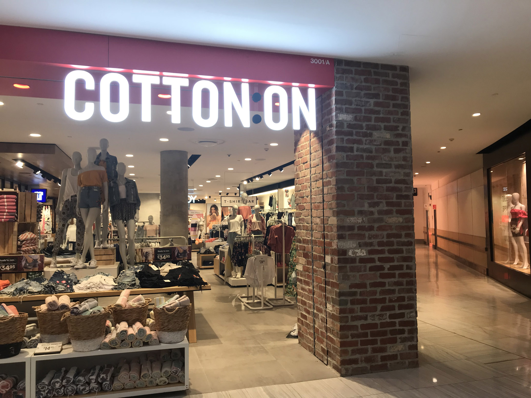 Cotton On Westield Miranda, 2 36 01 pm.jpg