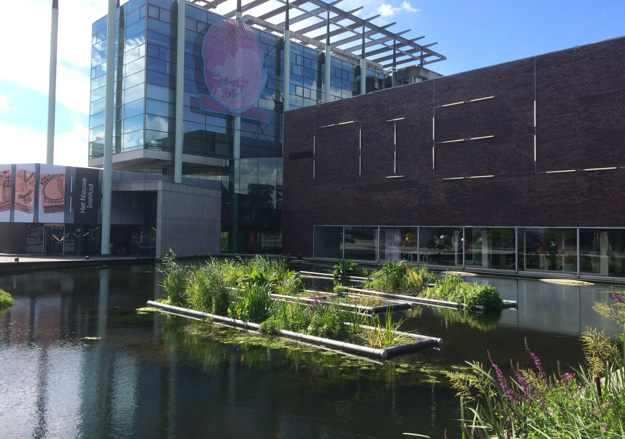 Het-Nieuwe-Instituut-2_cropped.jpg