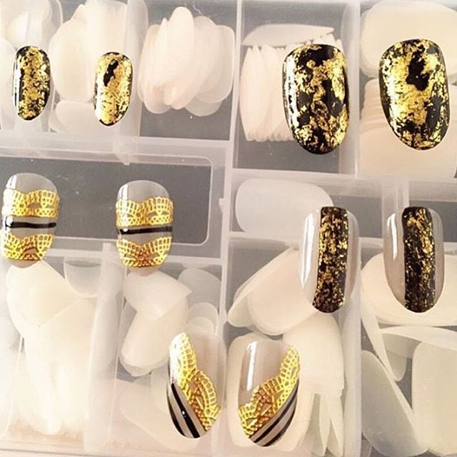 Thanks @brittninails for using our nail tattoos for @ddlovato performance at the @bbmas 👯💅🏽✨😍 #nailenvy