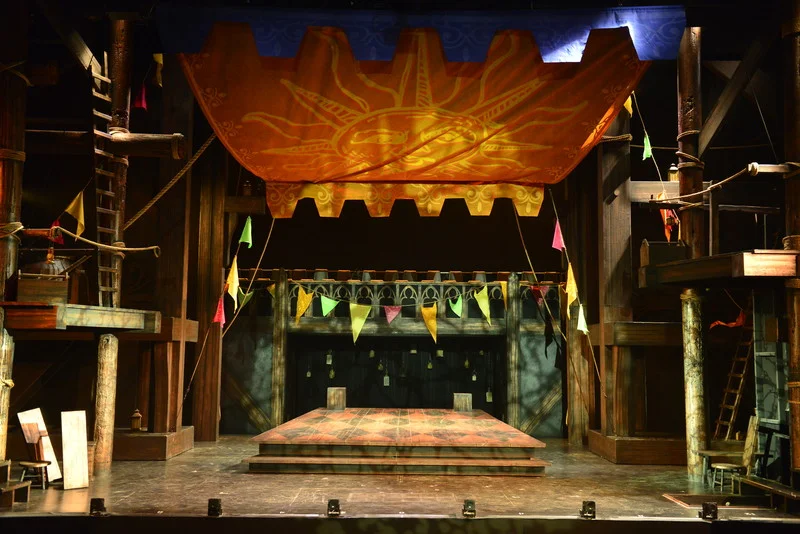 2016_OP_Hunchback_Set-Photos_DSC4648-711.jpg