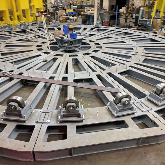 Macton.com cable laying turntable.
#freights #cable #cablelayingvessel #shipping #ships #ship #energy #rail
