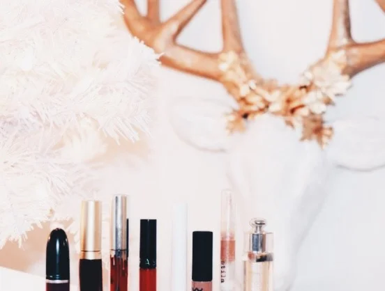 TOP EIGHT HOLIDAY LIPSTICKS 2016