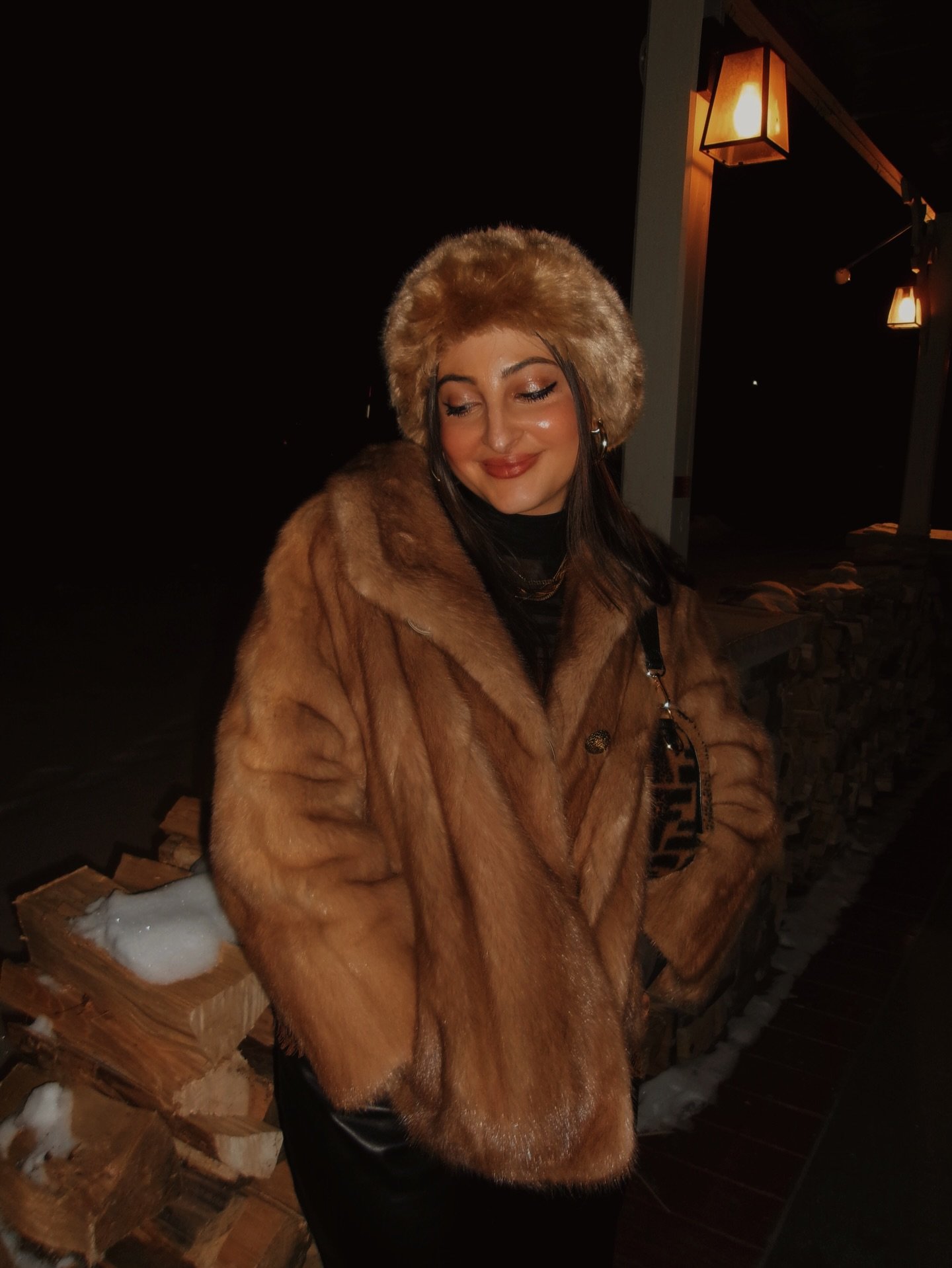 winter outfit recap ✖️🤎🪩🪐🥀💫✨ #KILLERQUEEN 
&bull;
&bull;
&bull;
&bull;
&bull;
&bull;
&bull;
#nycoutfits #nycoutfitideas #nycoutfitinspo #nycstyleblogger