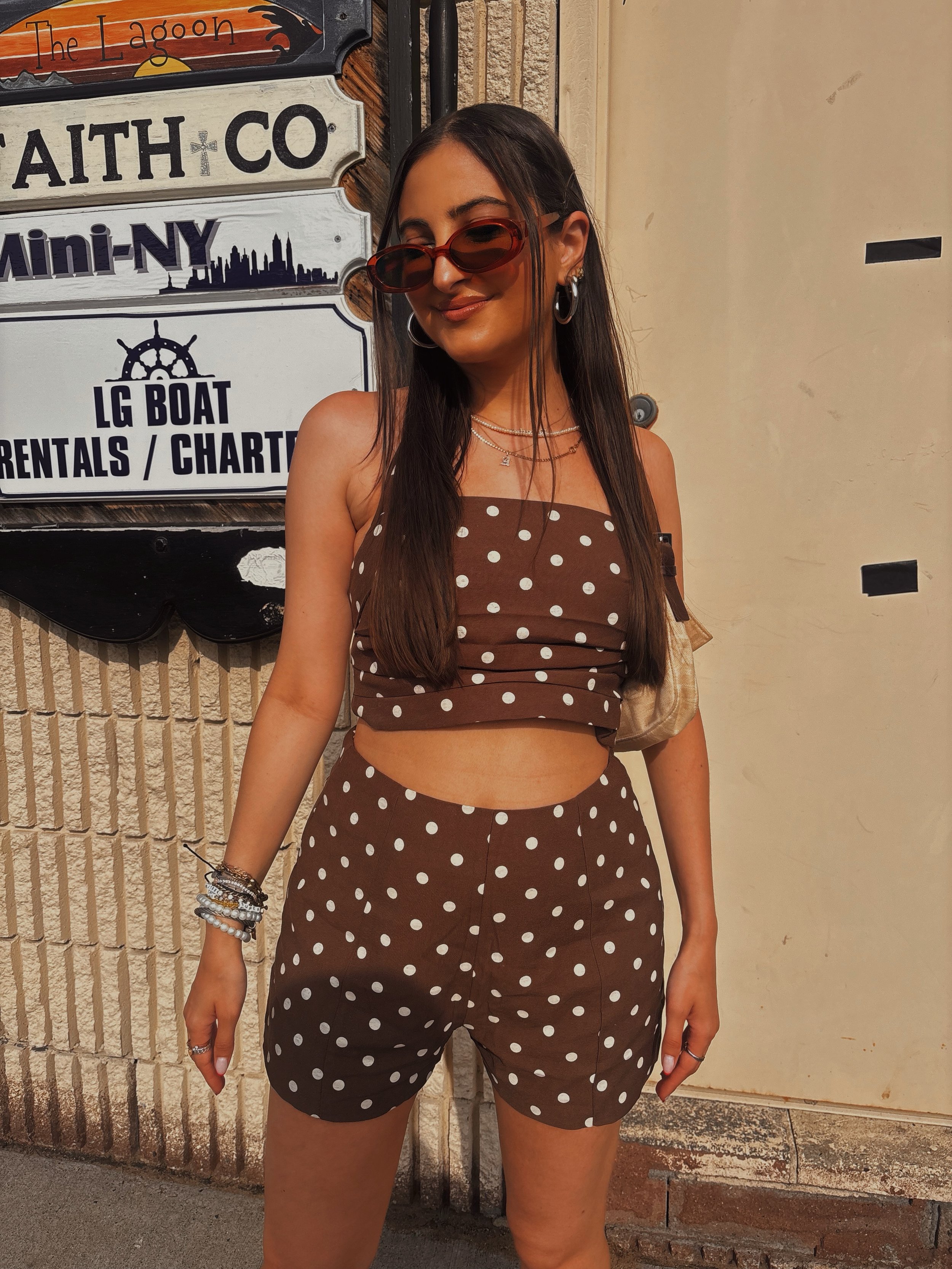 lake week recap ✖️🤎🪩🌊⚓️🥂💫✨#KILLERQUEEN 
&bull;
&bull;
&bull;
&bull;
&bull;
&bull;
#lakegeorge #summerstyle #summeroutfitideas #summeroutfits