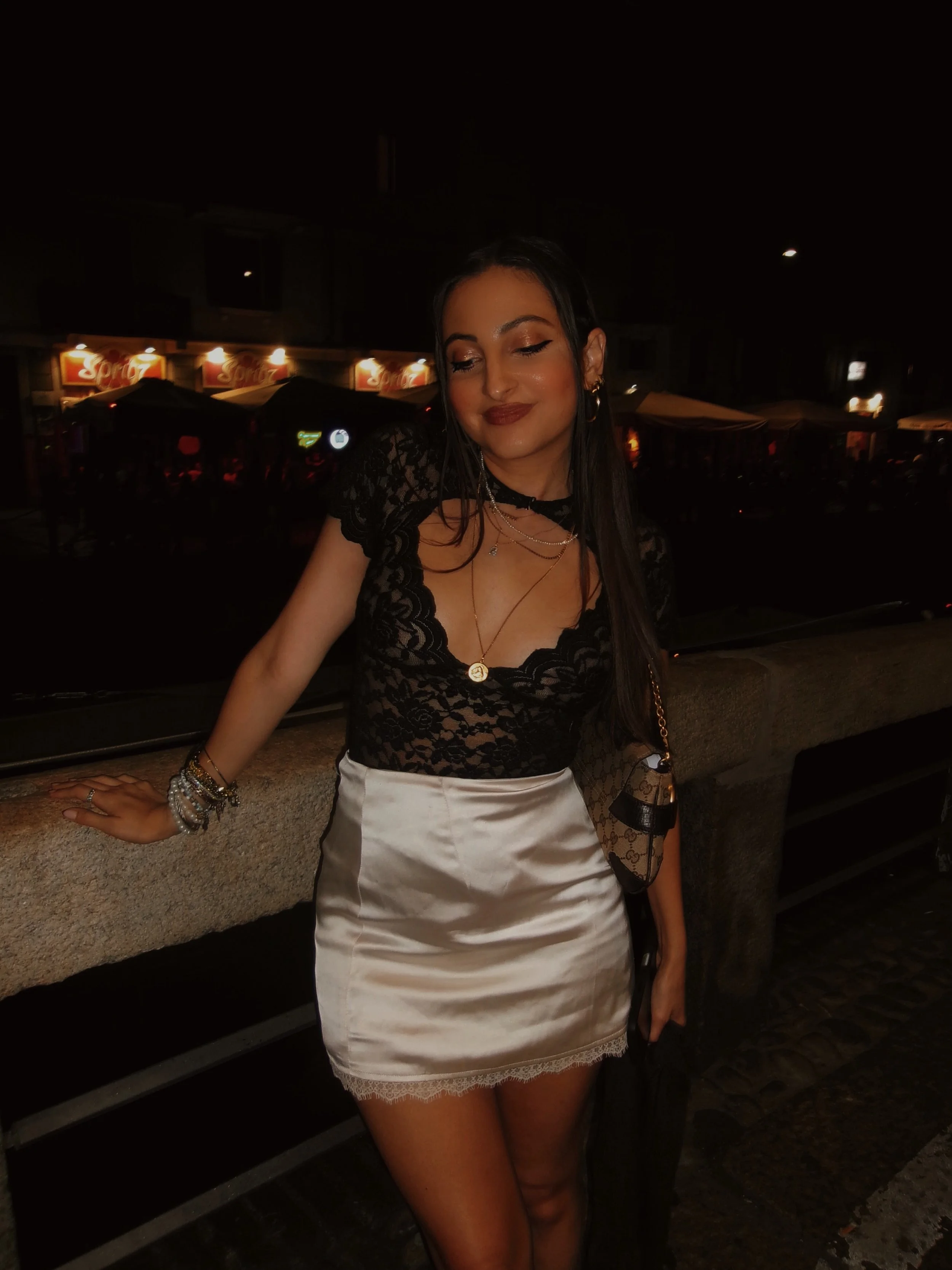 night out in navigli ✖️🤎🪩🌞🍂🍷💫✨ #KILLERQUEEN 
&bull;
&bull;
&bull;
&bull;
&bull;
&bull;
&bull;
#naviglimilan #italianoutfitideas #nightoutfits #falloutfitideas