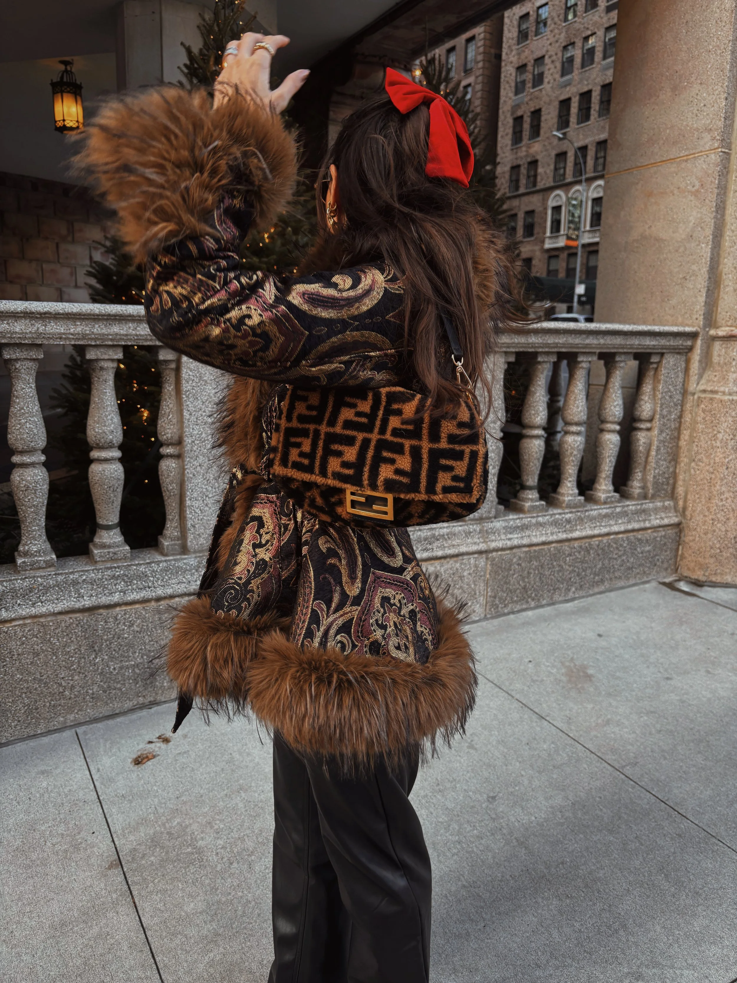 fur coat 3.JPG
