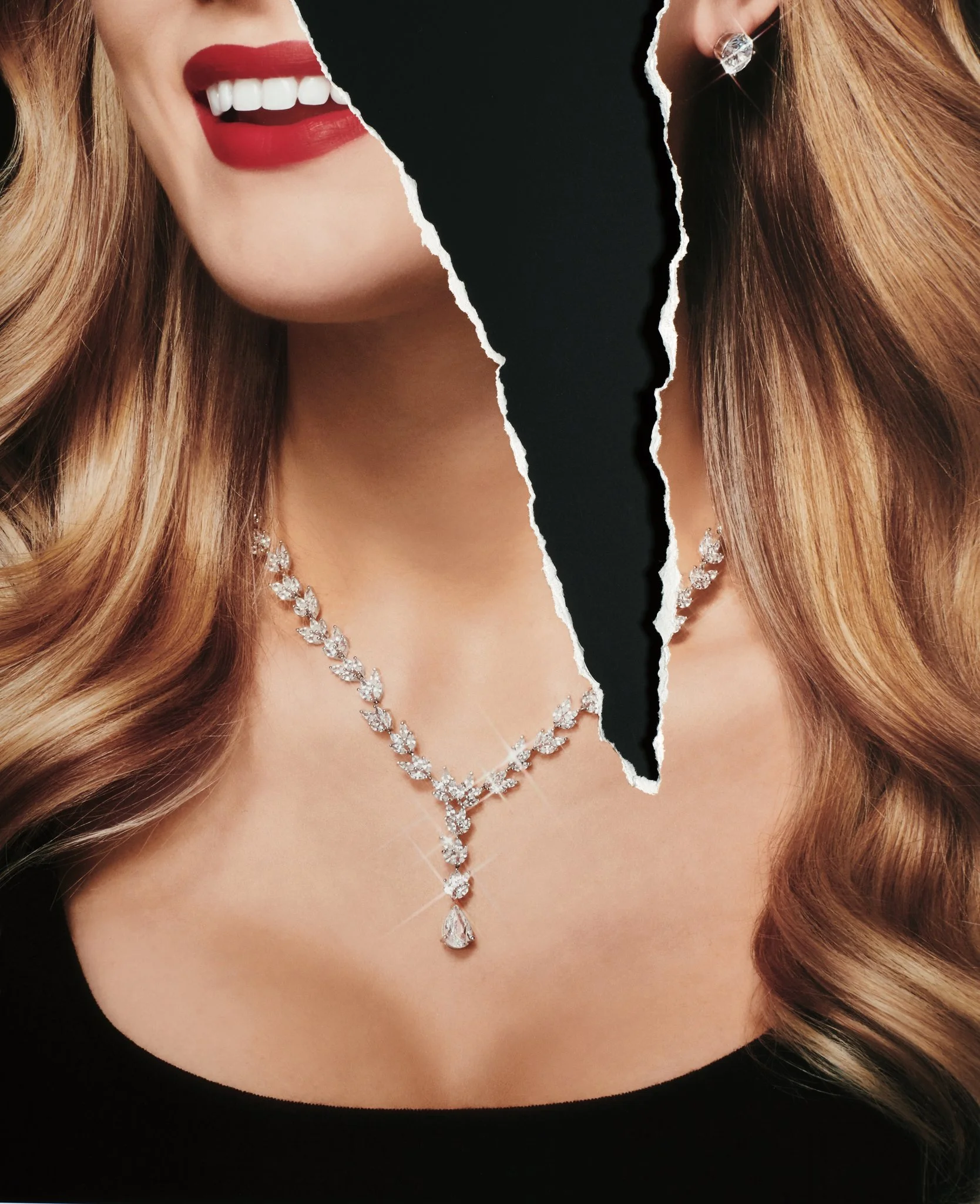 The World's Largest Jewelry Company Has a Secret | https://www.nytimes.com/2019/04/23/magazine/kay-jewelry-sexual-harassment.html