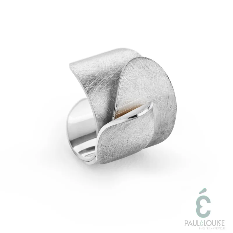 Copy of PAUL%C3%A9LOUISE-Bague_Spring_Fever_2015-.jpg
