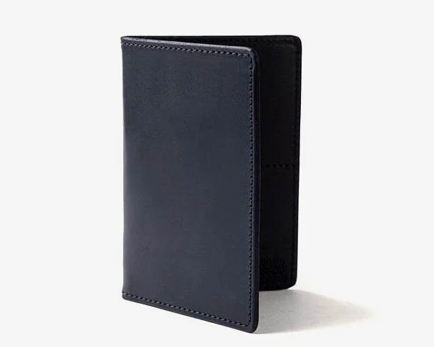 Travel Wallet in Black