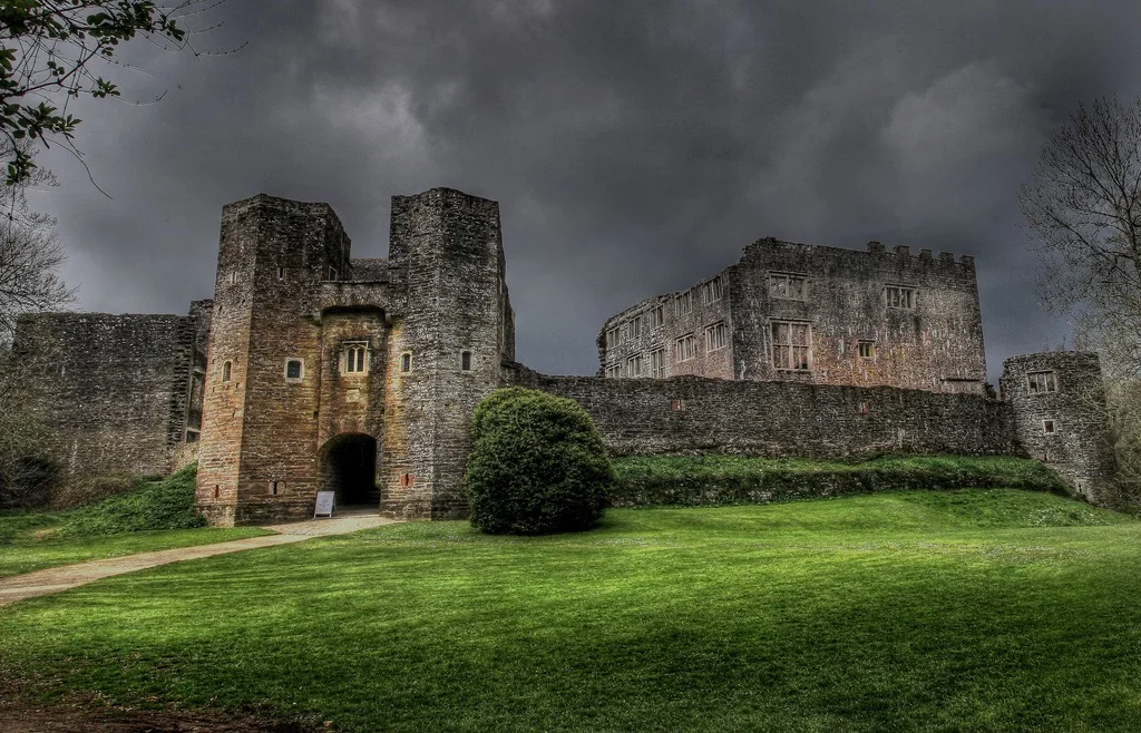 berry-pomeroy-castle.jpg