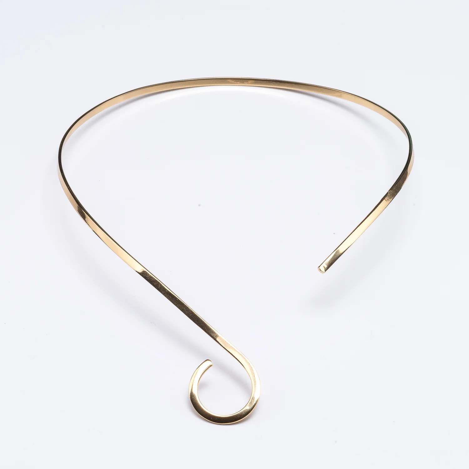 Alchemia Swirl Neckwire