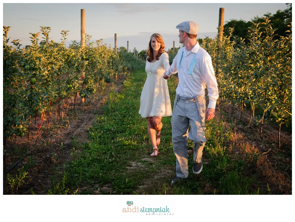Wausua Wedding photographer,surprise proposal,Eau Claire,Wisconsin,Fergusons' Orchard,styled session,