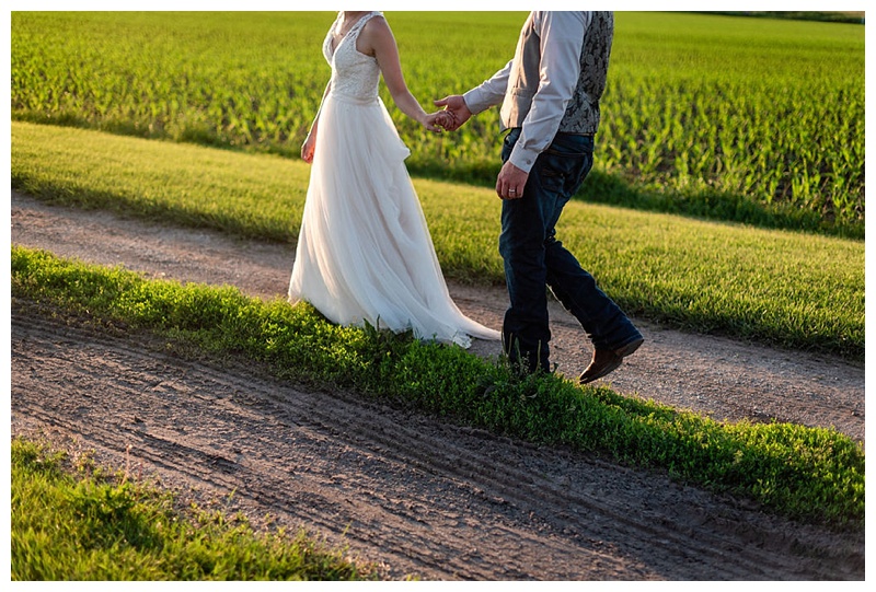 Wisconsin_farm_wedding_0045.jpg