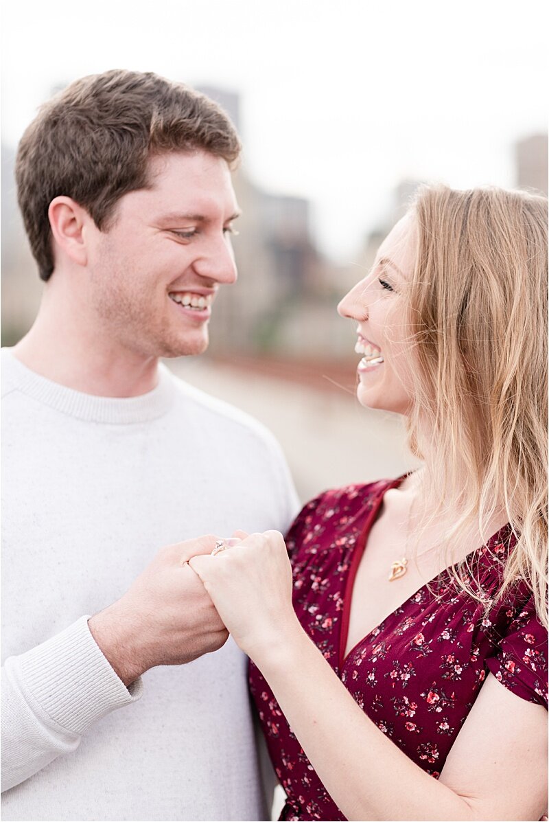 Minneapolis Fall Engagement_0008.jpg