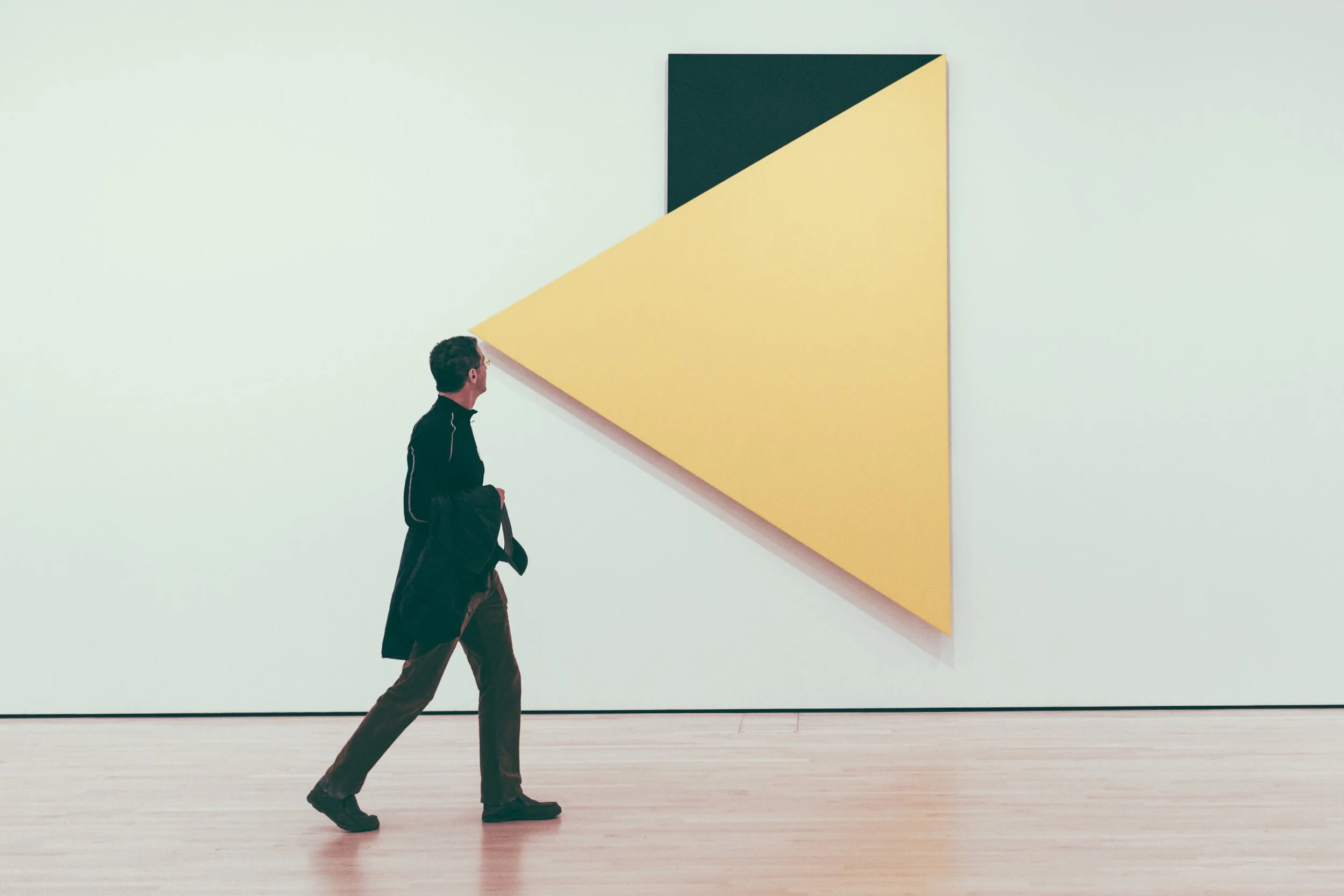 TRIANGLE.jpg