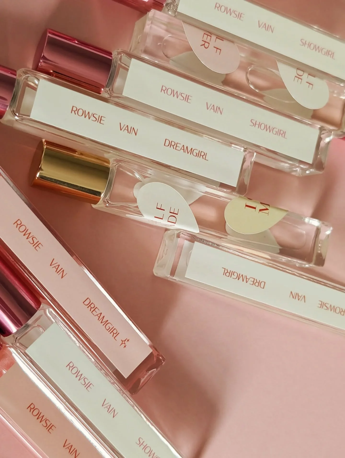 Galentine's ready ❣️ join us tonight in Downtown Ventura @findingsmarket to create your own personal fragrance, 6-8pm 🩸❣️

Everything is online too 💓