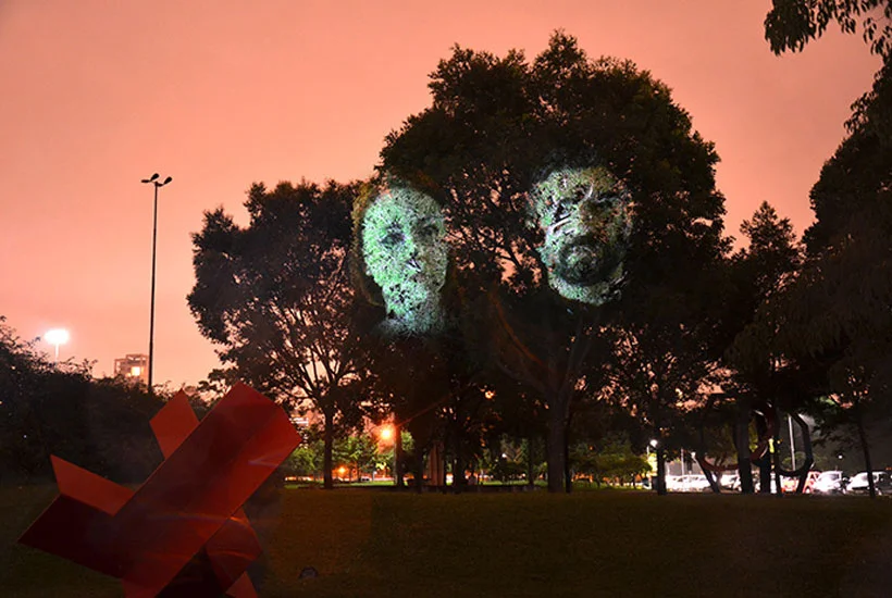 Crossed Circuits; Norte Sul Leste Oeste