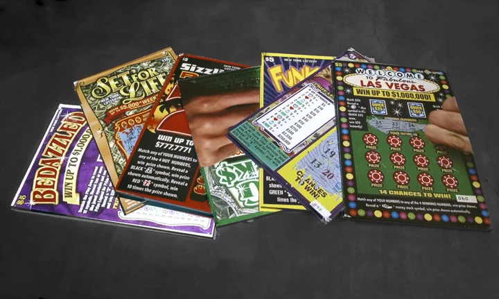 Scratch_Cards_2_correction_web.jpg