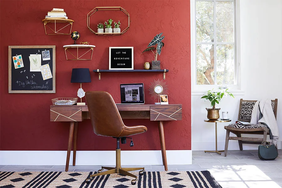 JULIE MALDONADO PROPS/INTERIORS