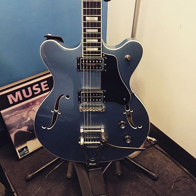 @veritasguitars 503 = sonic smiles