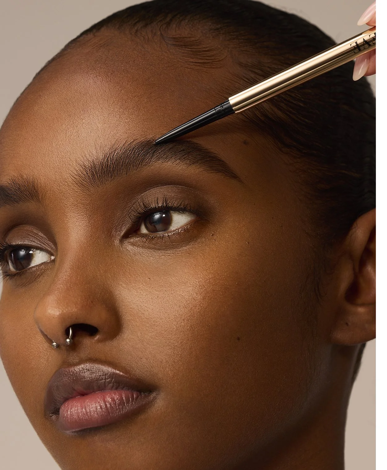 19_AG_App_BNB_Adar1860_v3(1) copy 2.jpg