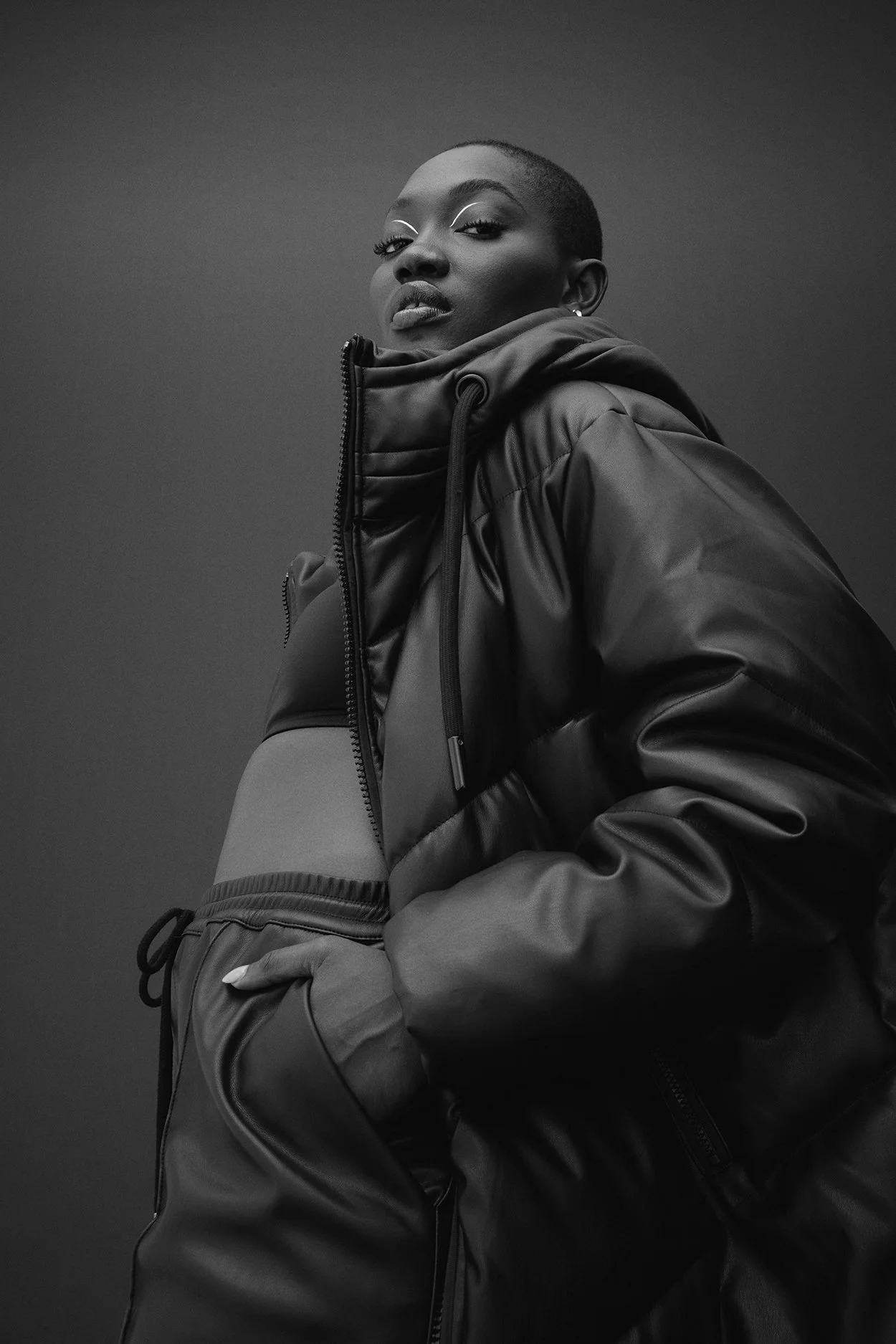 v02fb663073g copy.jpg