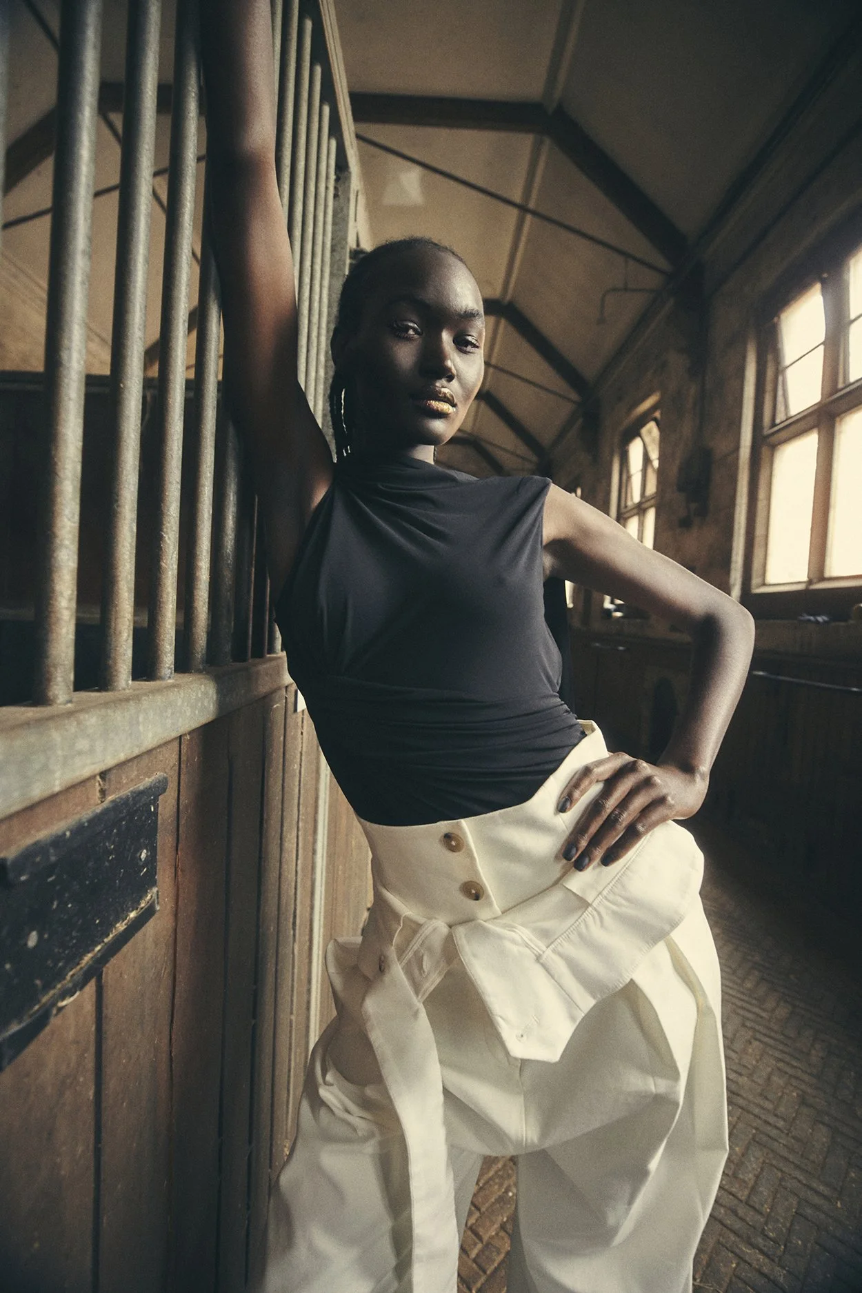 4-Shot_04_049 copy1.jpg