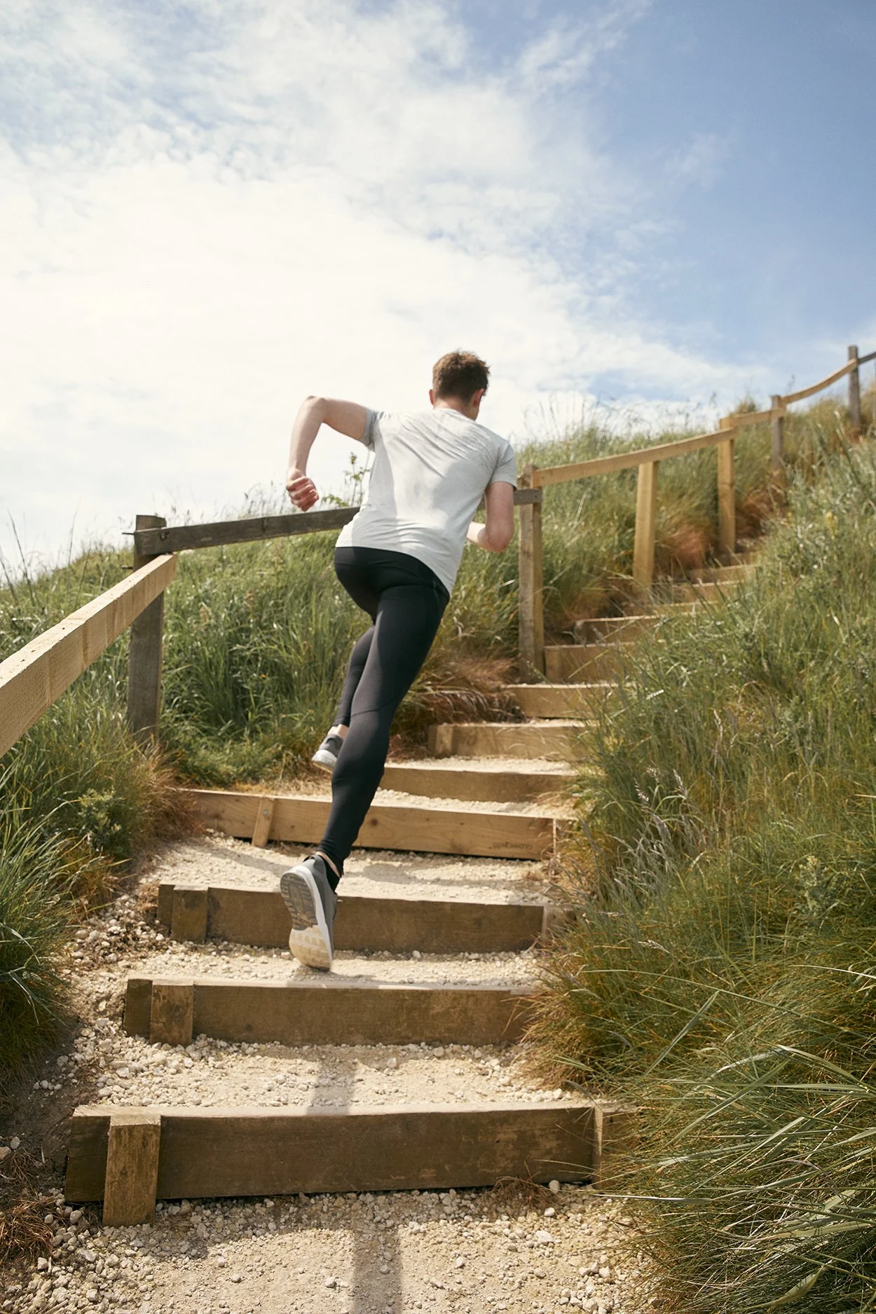 Mens_Sustainabble_Performance_01_019 copy.jpg