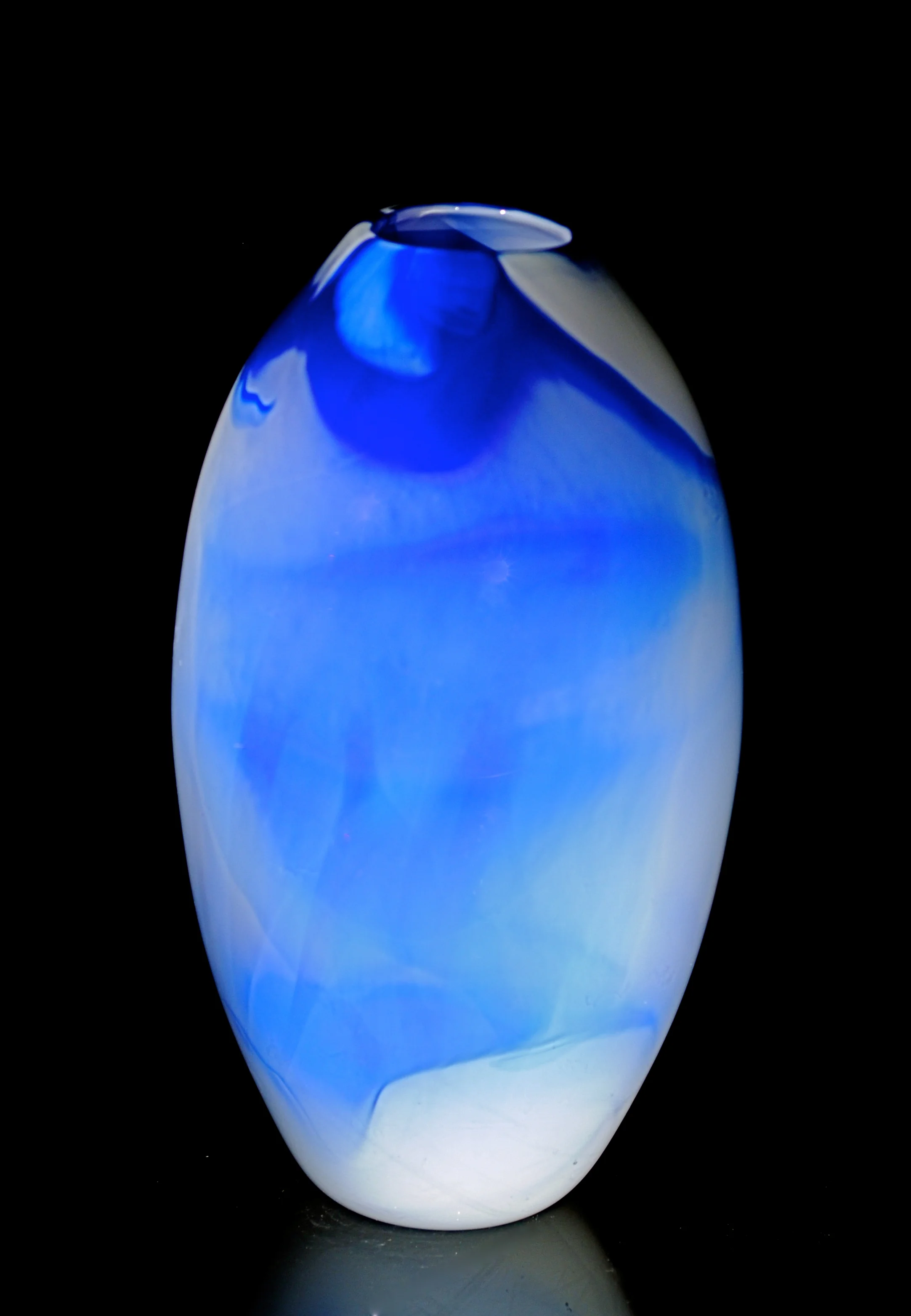 Marble Vase Blue Egg2.jpg