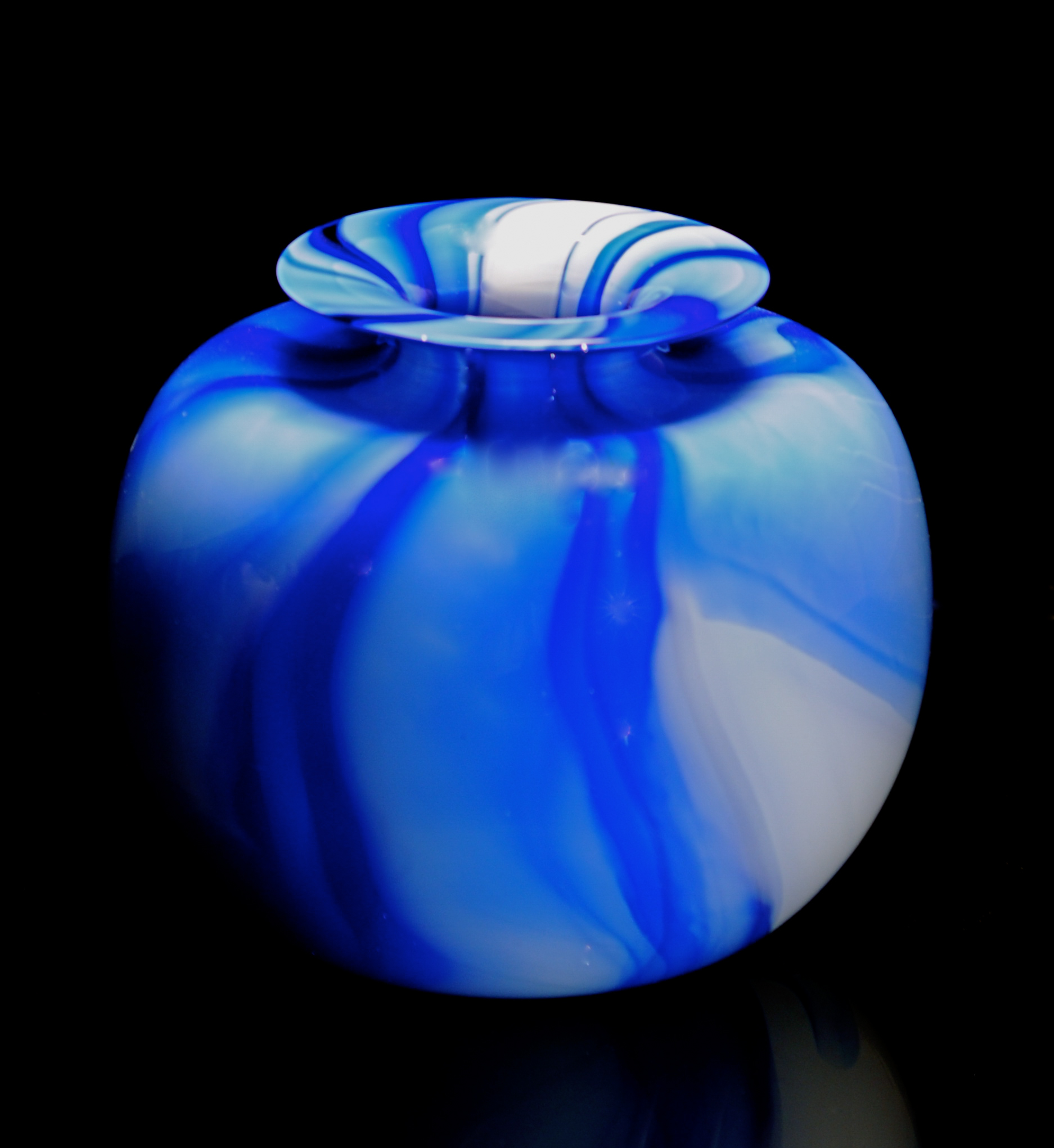 Marble Vase Blue Squat.jpg
